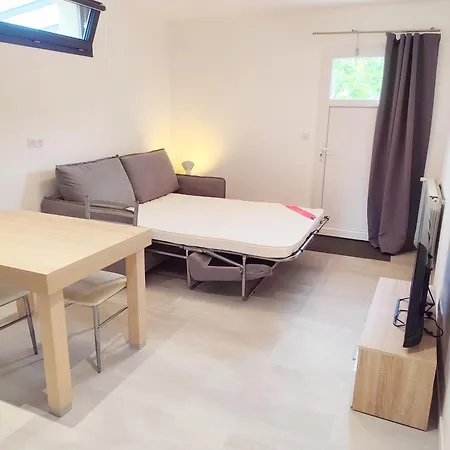 Logement Sur Tour De Avec Piscine Feriehus *
